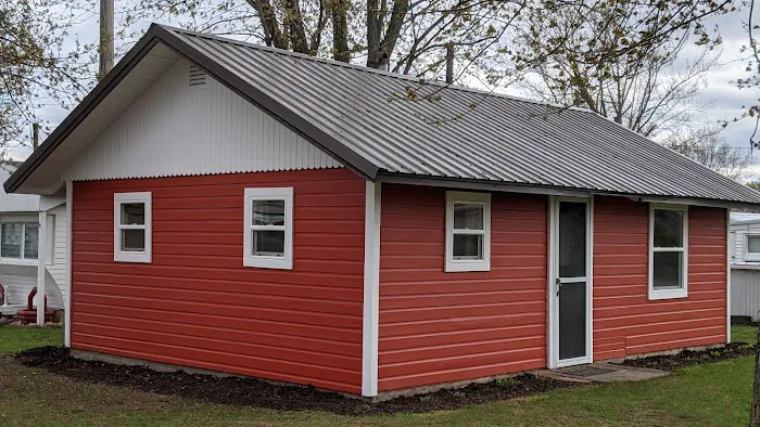 Little Red Cabin Picture 2