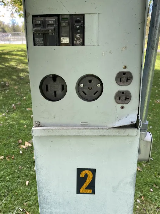 Schultz City Park Campground Picture 3