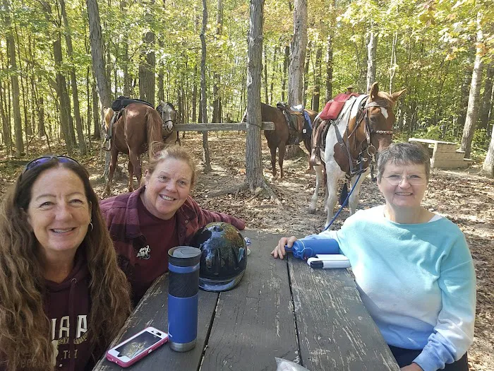 End of The Trail Equine Campground Picture 3