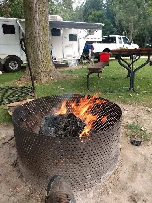 End of The Trail Equine Campground Picture 4