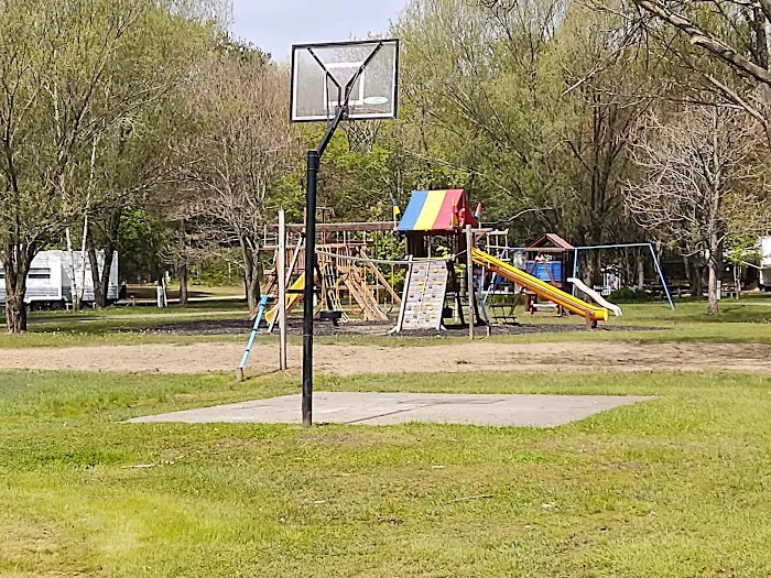 Bass Lake Campground Picture 5