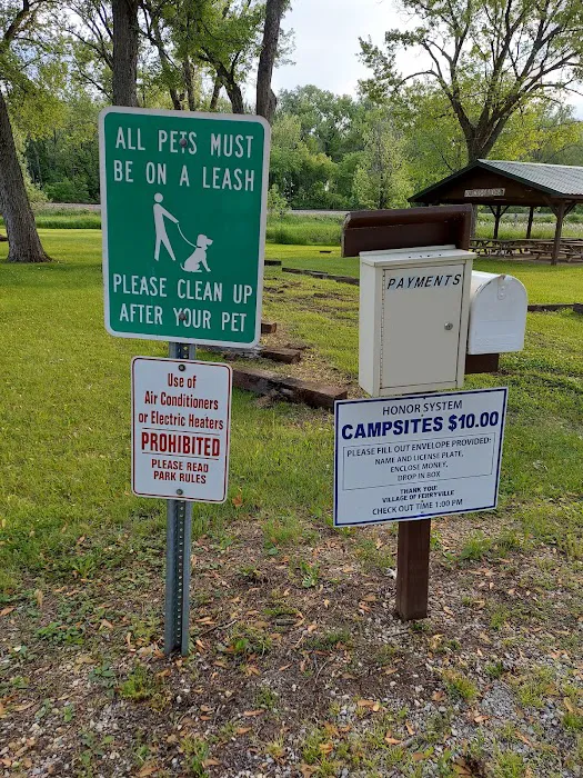 Sugar Creek Park Campground Picture 5