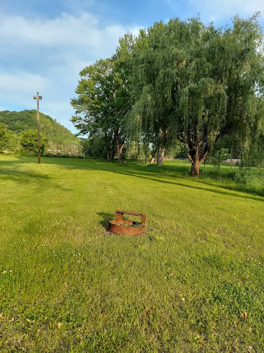 Sugar Creek Park Campground Picture 10