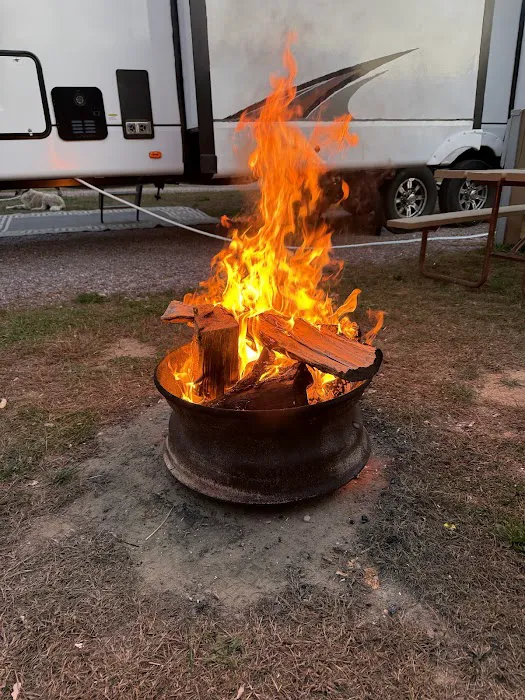 Western Woods Campground Picture 10