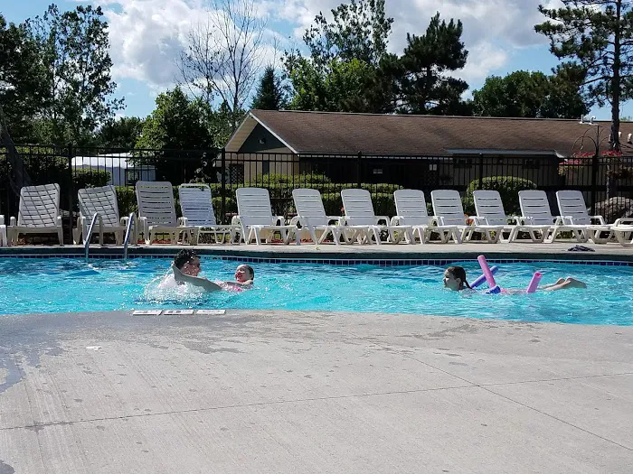 River Bay Premier Camping Resort Picture 4