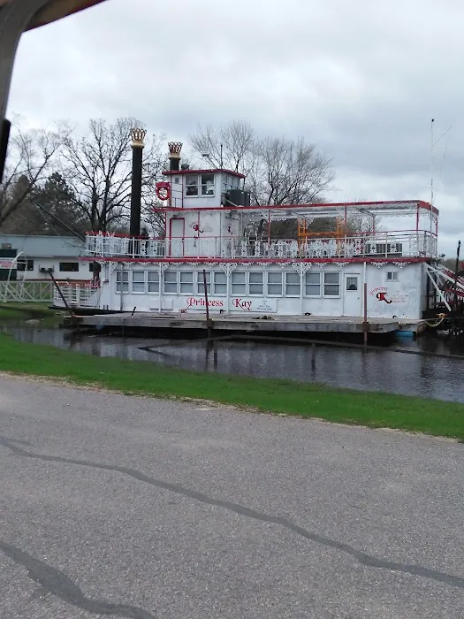 River Bay Premier Camping Resort Picture 5