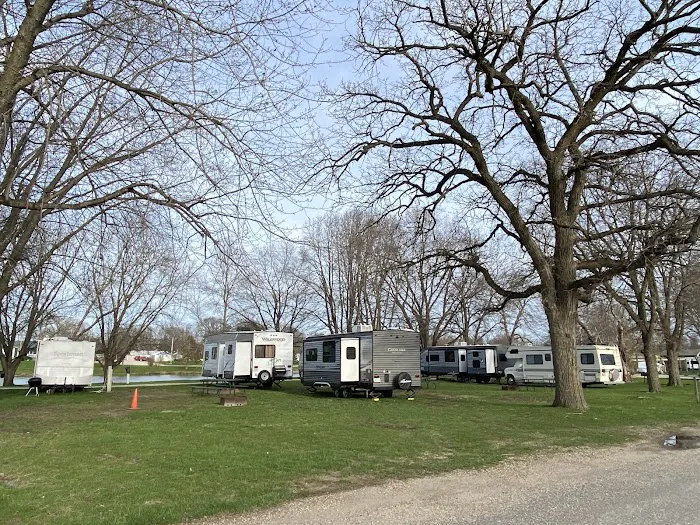 Quasky Veteran’s Memorial Campground Picture 2