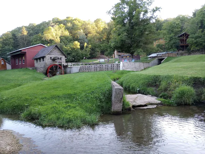Spook Cave & Campground Picture 6