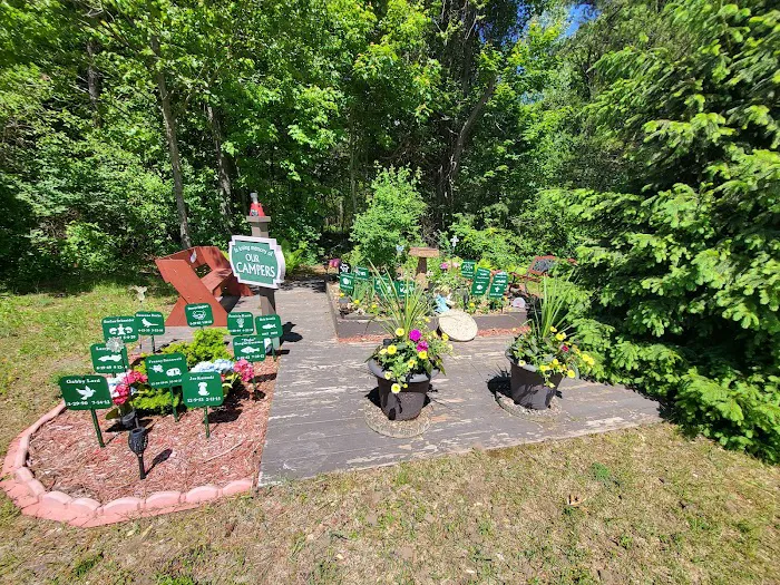 In The Pines Seasonal Camp-Resort Picture 4