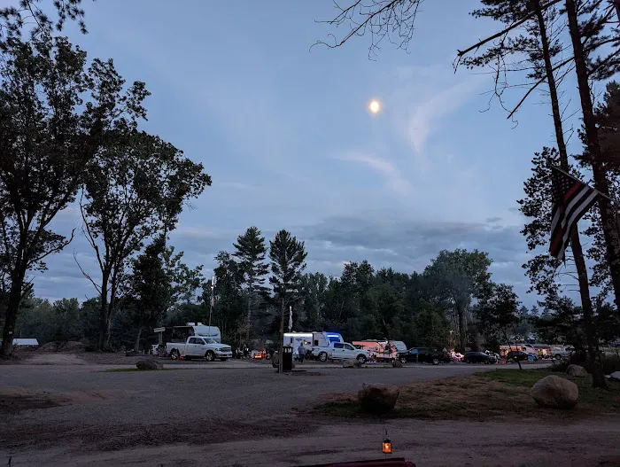 Wilson Lake Campground & Resort Picture 4