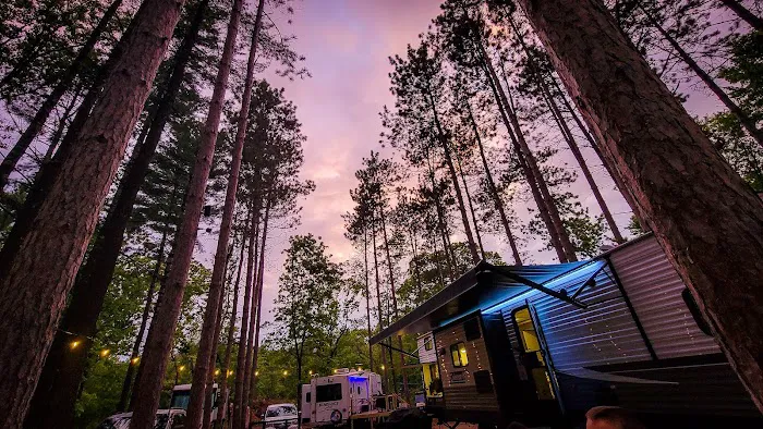 Wilson Lake Campground & Resort Picture 7