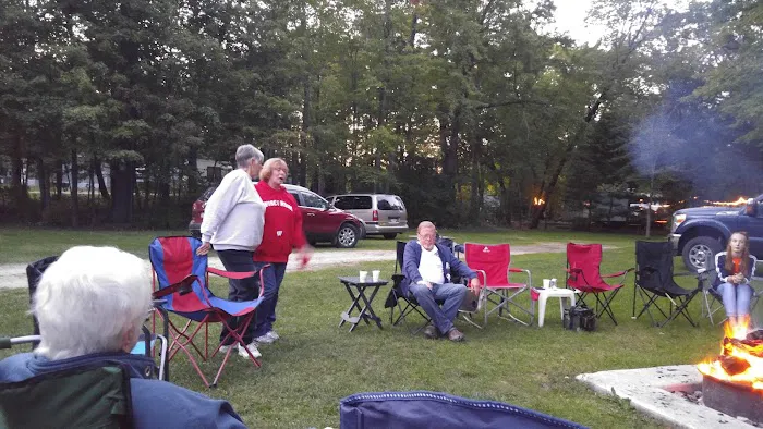 Rustic Woods Campground Picture 9