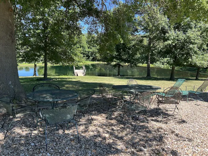 Lazy Dayz Campground Picture 9
