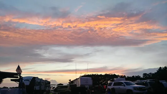 Oak Wood Acres Campground Picture 3