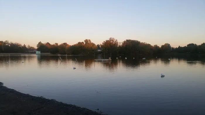 Pine Lakes Resort Picture 1