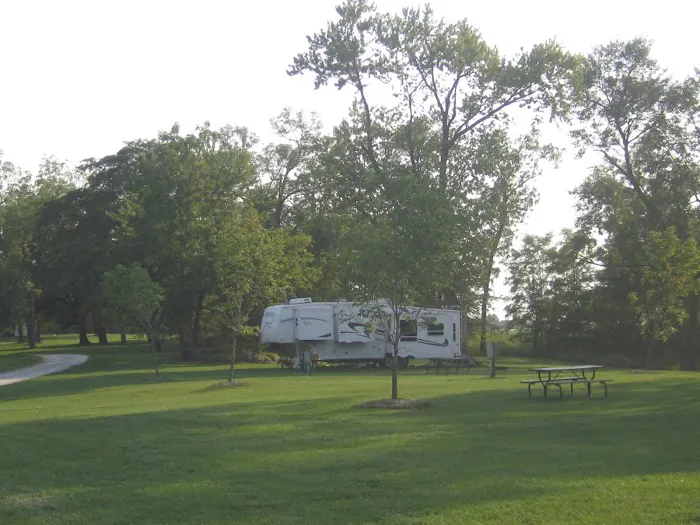 Windmill Ridge Campground Picture 3