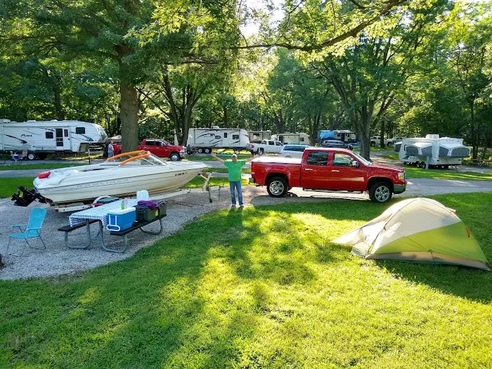 Coralville Dam Complex Campgrounds Picture 8