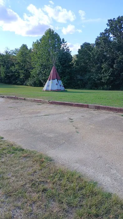 The Middle Ground, LLC Picture 1