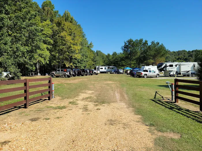 Skeeter's Landing RV Park Picture 8
