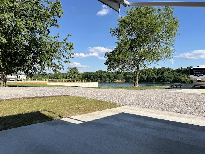 Botel Campground LLC Picture 6