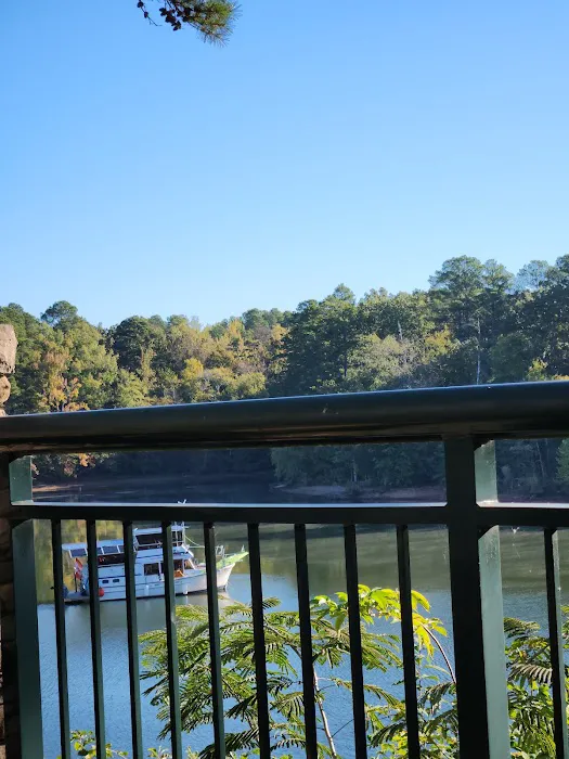 Pickwick Landing State Park Cabins Picture 10