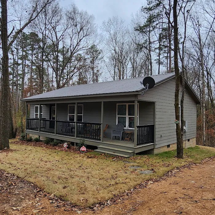 Two Oaks Cabins Picture 5