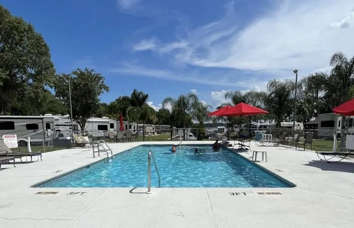 Lazy Days Camp Resort Picture 5