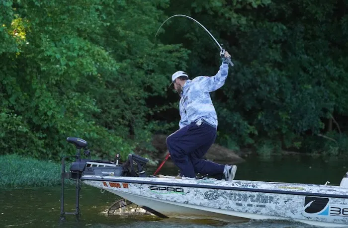 Outdoor Adventure Retreats - Crescent Fish Camp, RV Resort & Marina Picture 7