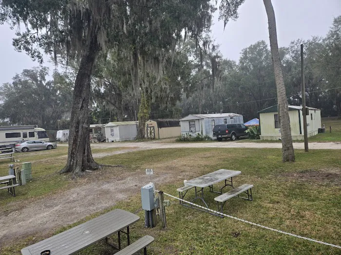 Sportsman's Cove Picture 9