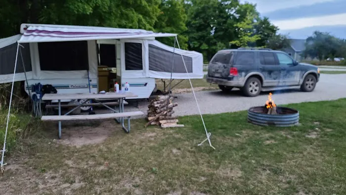 Catchin' Crickets Campground & Vacation Rental Picture 1