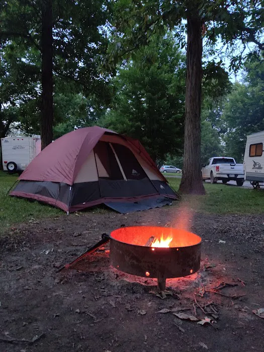 Sandy Beach Campground Picture 3