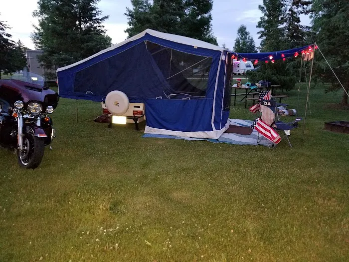 Camp 10 Campground LLC Picture 7