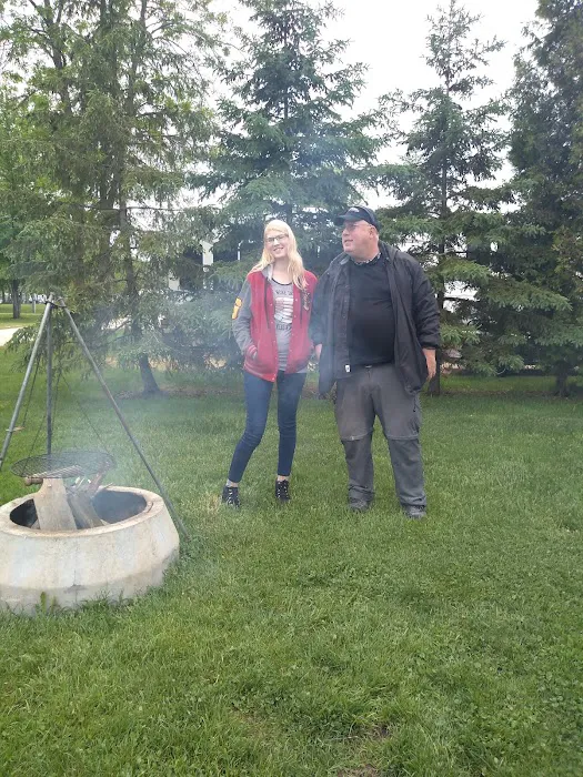 Camp 10 Campground LLC Picture 5