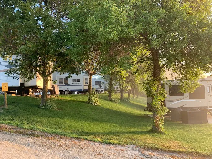 Deer Ridge Campground Picture 5