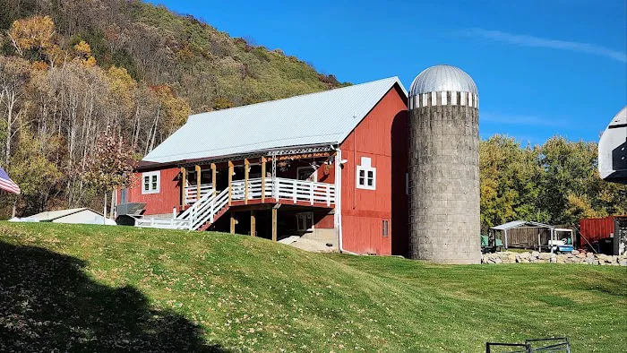 Red Barn Campground & Restaurant Picture 3