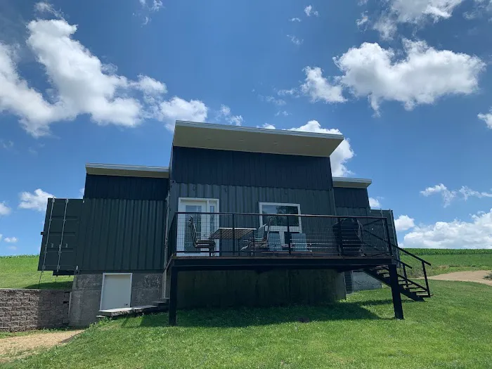 Hidden Hillside Getaway Picture 1