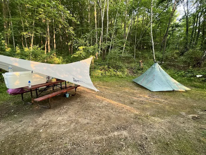 Tunnel Trail Campground Picture 7