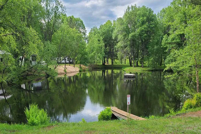 Winding River Campground Picture 2