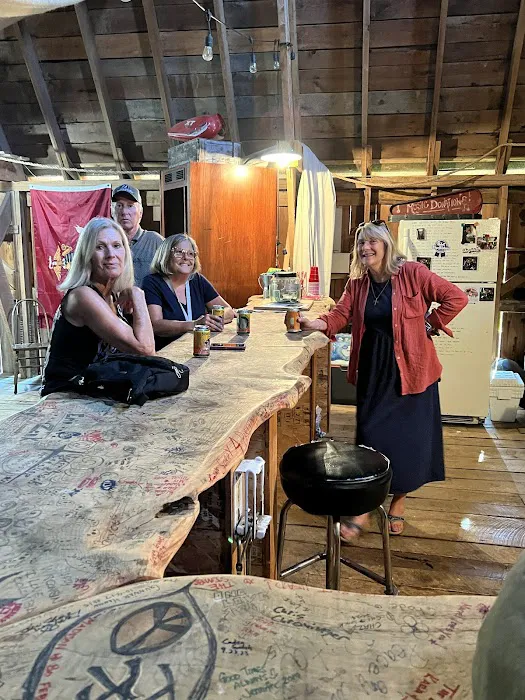 Outsiders rustic retreat Picture 1