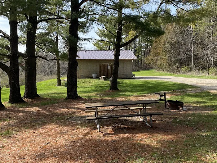 Fontana Park Creekside Campground Picture 8