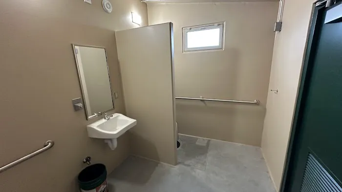 Lakeside-Prairie Campground Picture 4