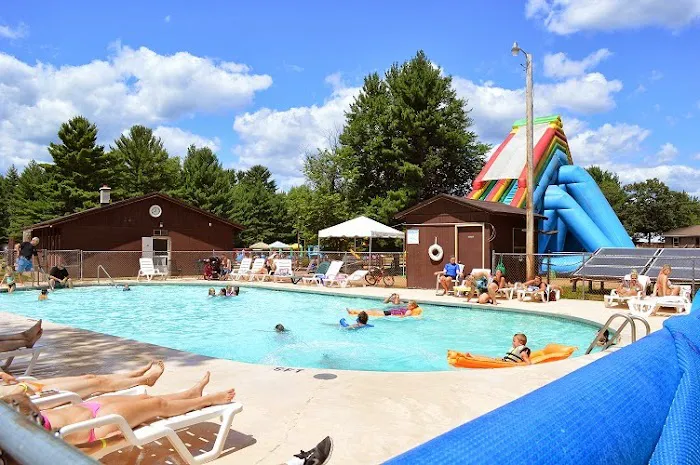 Pineland Camping Park Picture 2