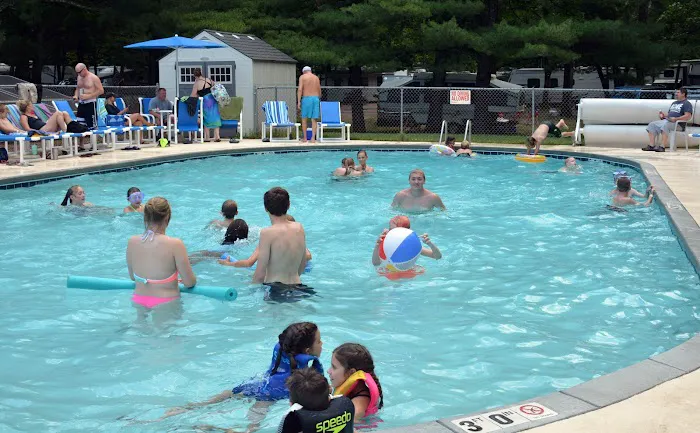 Pineland Camping Park Picture 10