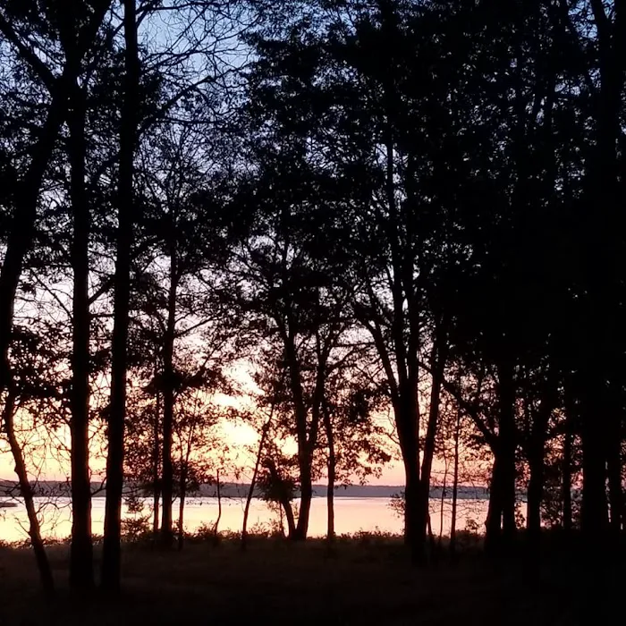 Castle Rock Lake Campground Picture 3