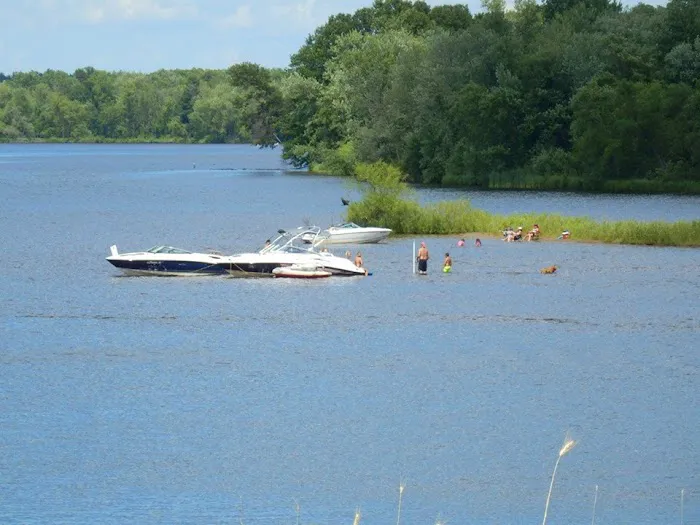 Castle Rock Lake Campground Picture 9