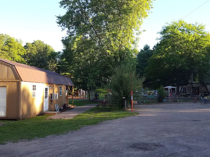 Waupaca S'more Fun Campground Picture 8