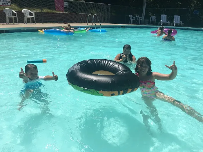 Waupaca S'more Fun Campground Picture 6