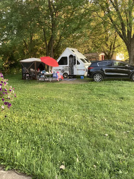 Deerhaven Campground Picture 10