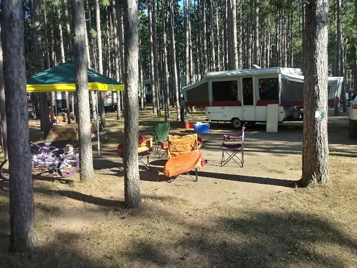 Vista Royalle Campground Ltd Picture 1