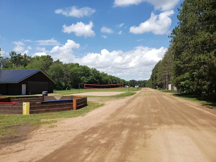 Vista Royalle Campground Ltd Picture 10